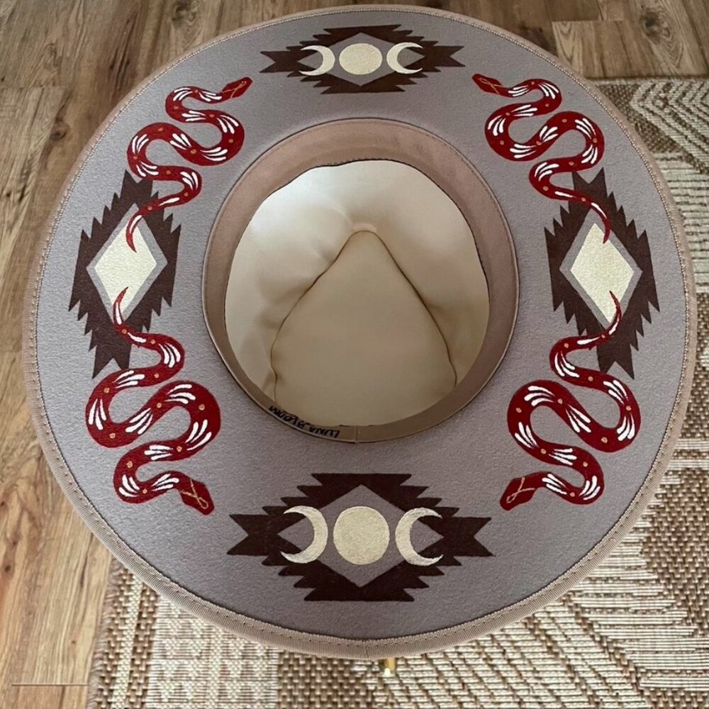 Luna Bloom Hand-Painted Hat - Picture 4 of 6